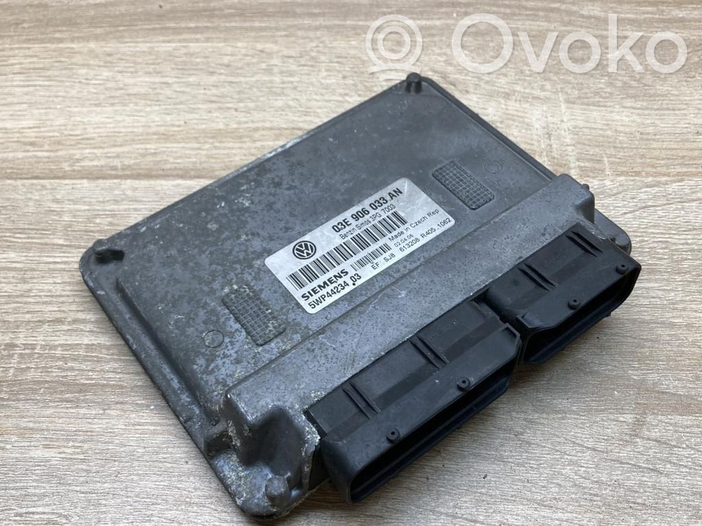 Skoda Fabia Mk2 (5J) Engine control unit/module ECU 