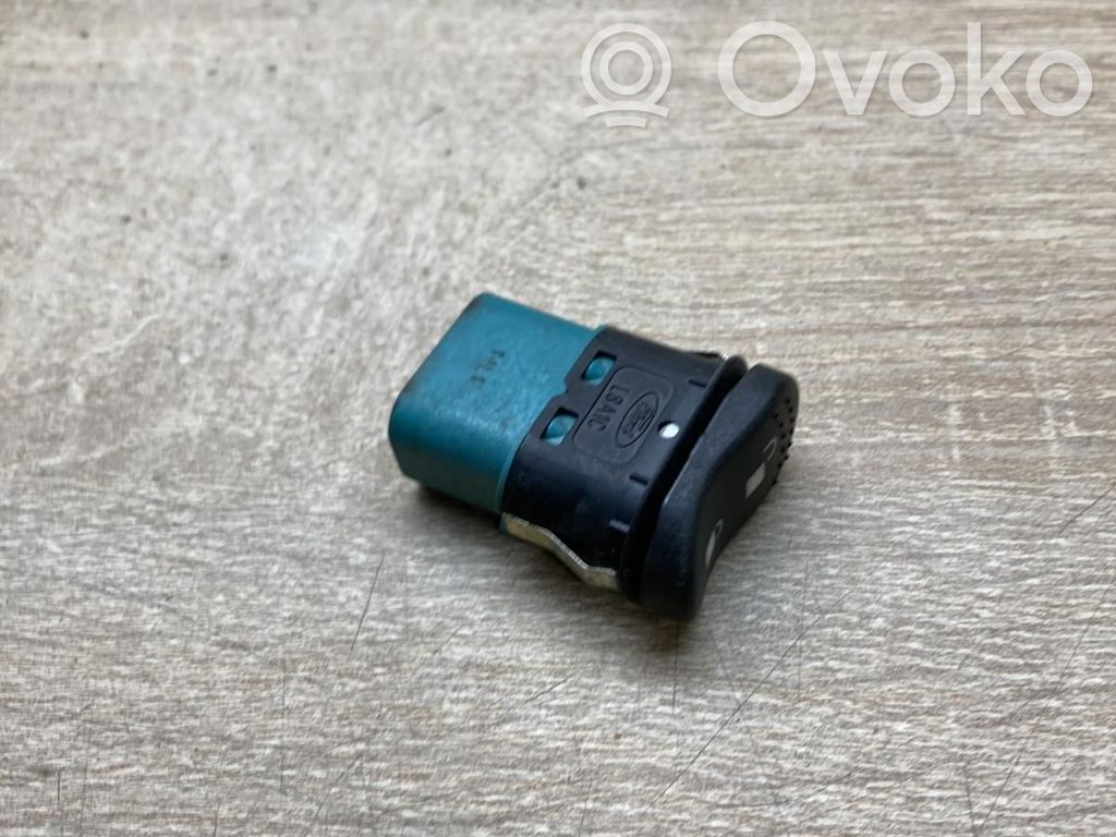 Ford Focus Central locking switch button 