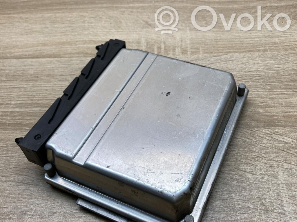 Engine control unit/module ECU   09496667A,0281001776