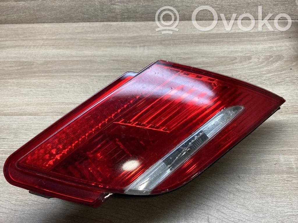 BMW 7 E65 E66 Takaluukun takavalot 