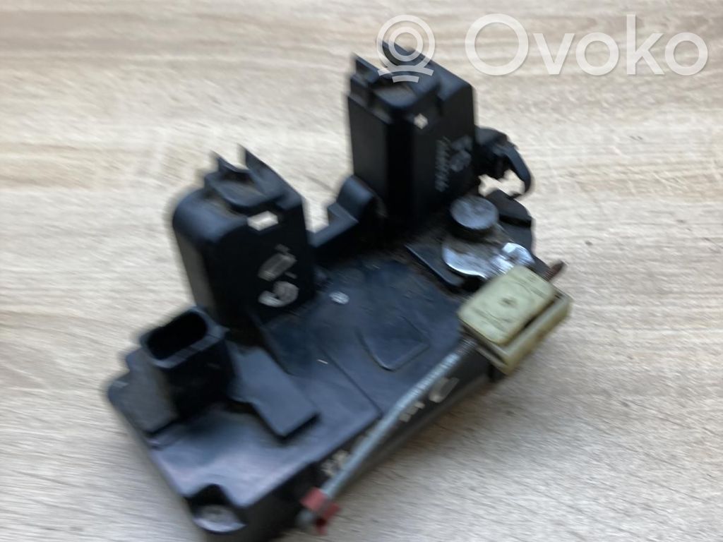 Opel Vectra C Rear door lock 