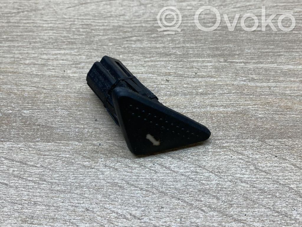 Ford Focus Tailgate opening switch 