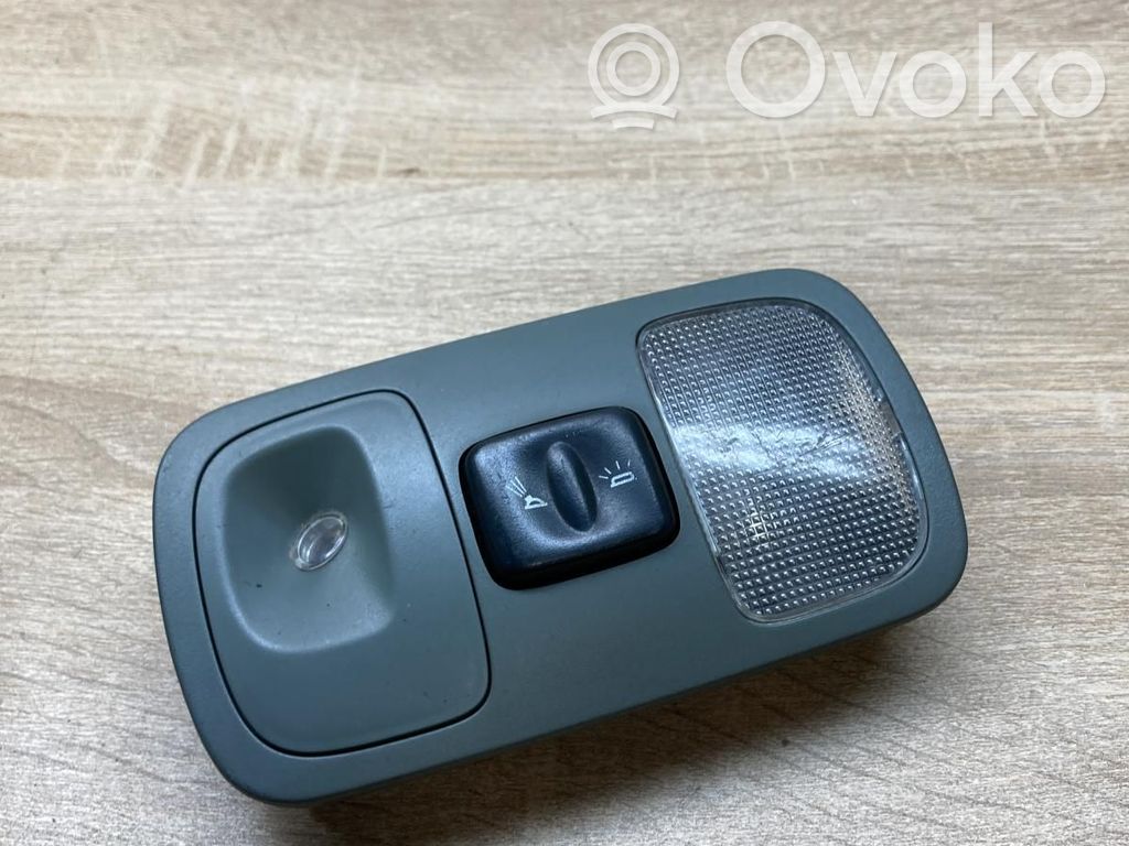 Renault Scenic I Galinių vietų apšvietimo žibintas 