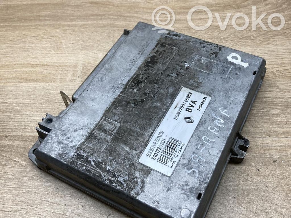 Renault Safrane Komputer / Sterownik ECU silnika 