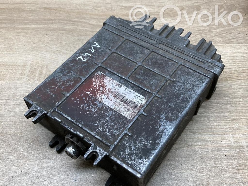 Engine control unit/module ECU   7700105952