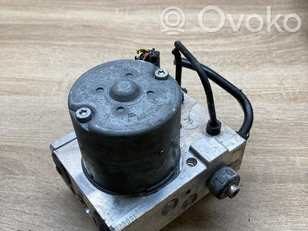 Audi A6 S6 C5 4B ABS-pumppu 