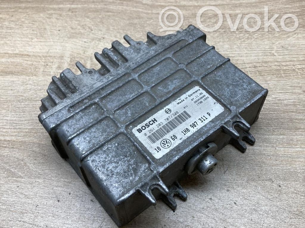 Volkswagen Golf III Unitate control motor/modul ECU 