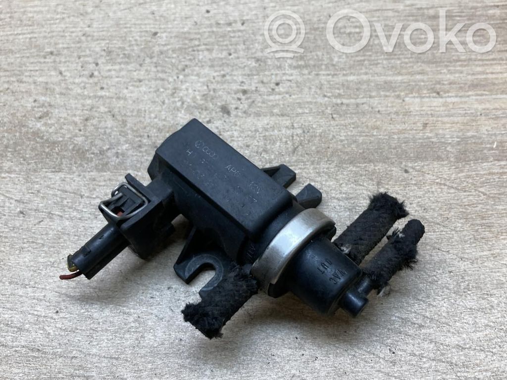 Volkswagen PASSAT B5 Soupape à vide