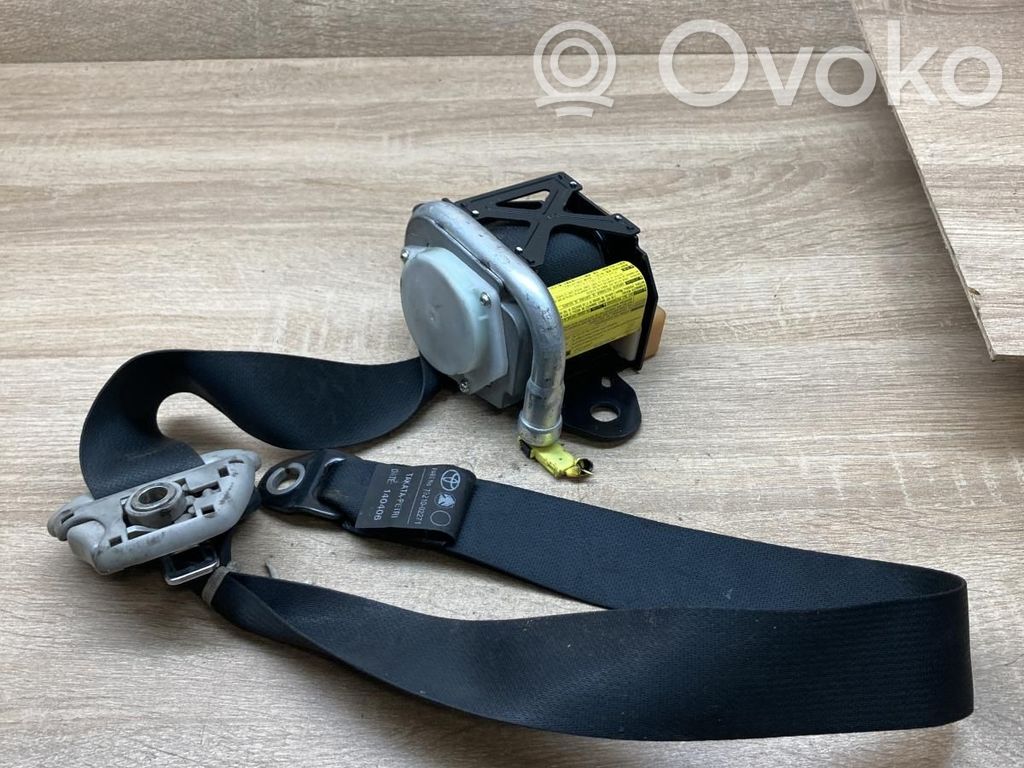 Toyota Corolla E120 E130 Sicherheitsgurt vorne 