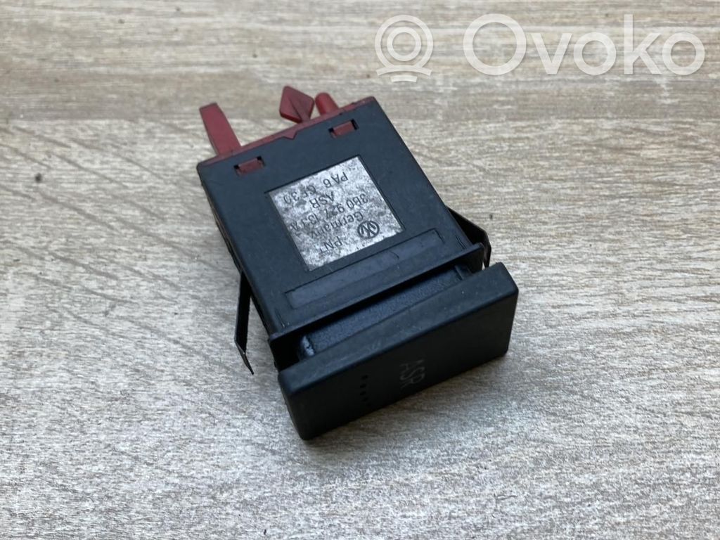 Volkswagen PASSAT B5 Comutator controlul tracțiunii (ASR) 
