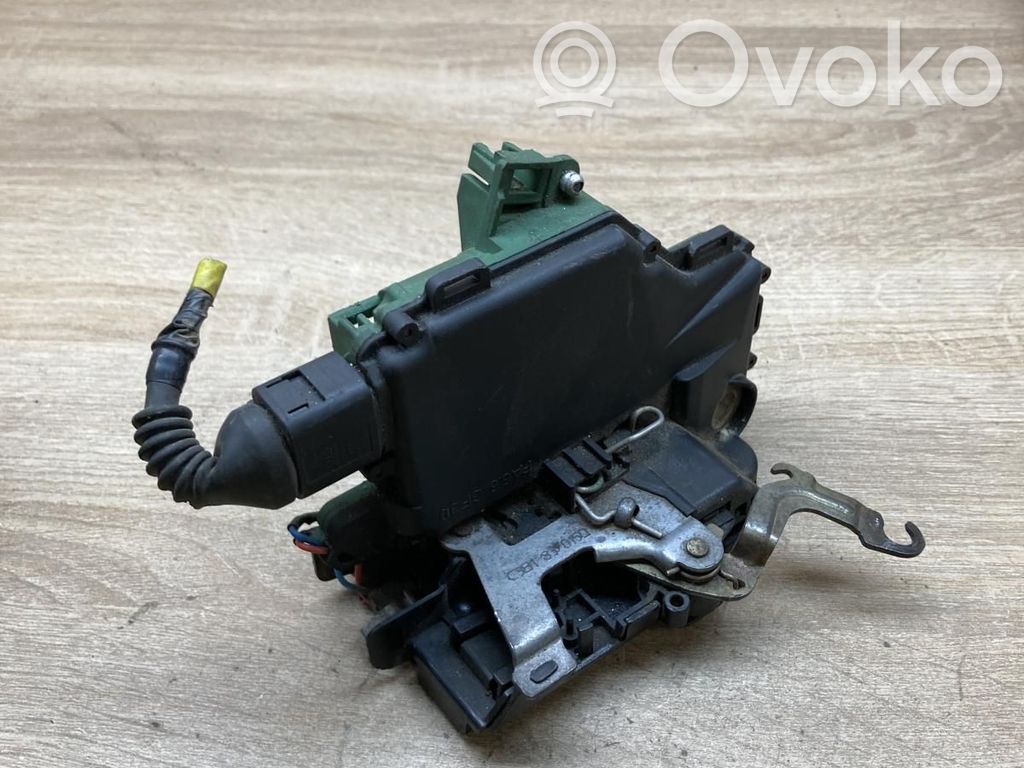 Seat Leon (1M) Front door lock 