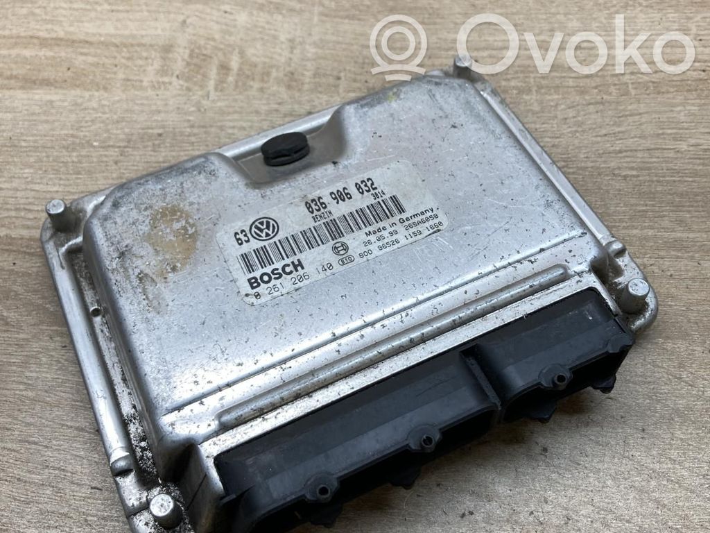 Volkswagen Golf IV Unidad de control/módulo ECU del motor 