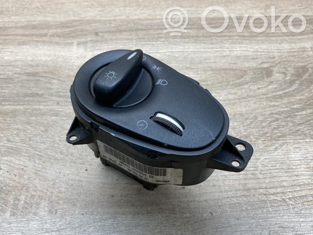 Ford Focus Light switch 