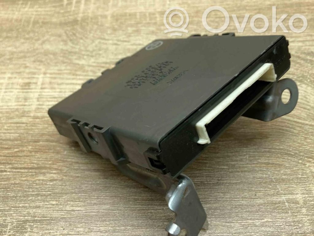 Toyota Prius (XW20) Alte unități/module de control 