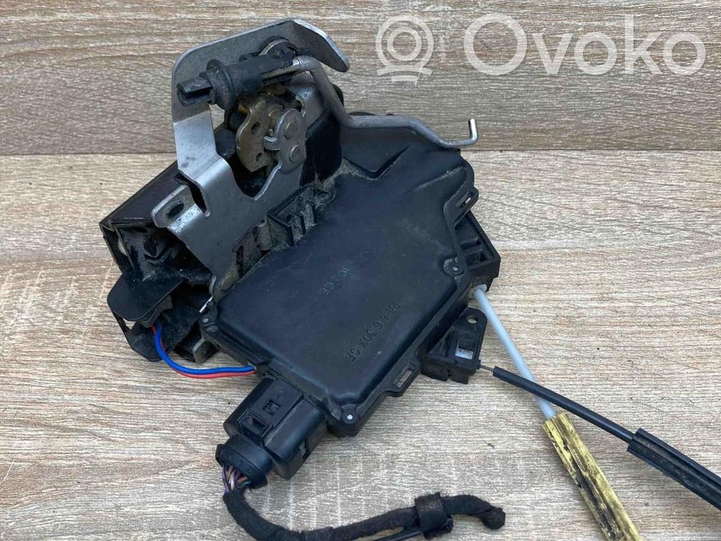 Audi A6 S6 C5 4B Încuietoare ușă spate 