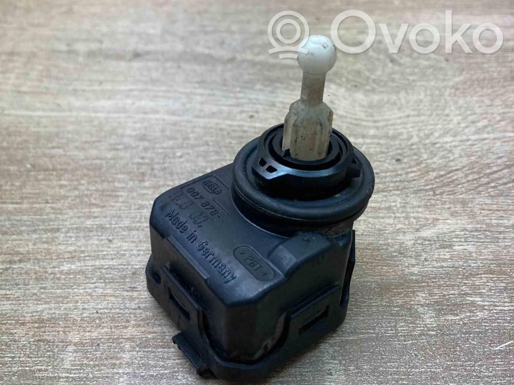 Volvo S40, V40 Motorino di regolazione assetto fari 