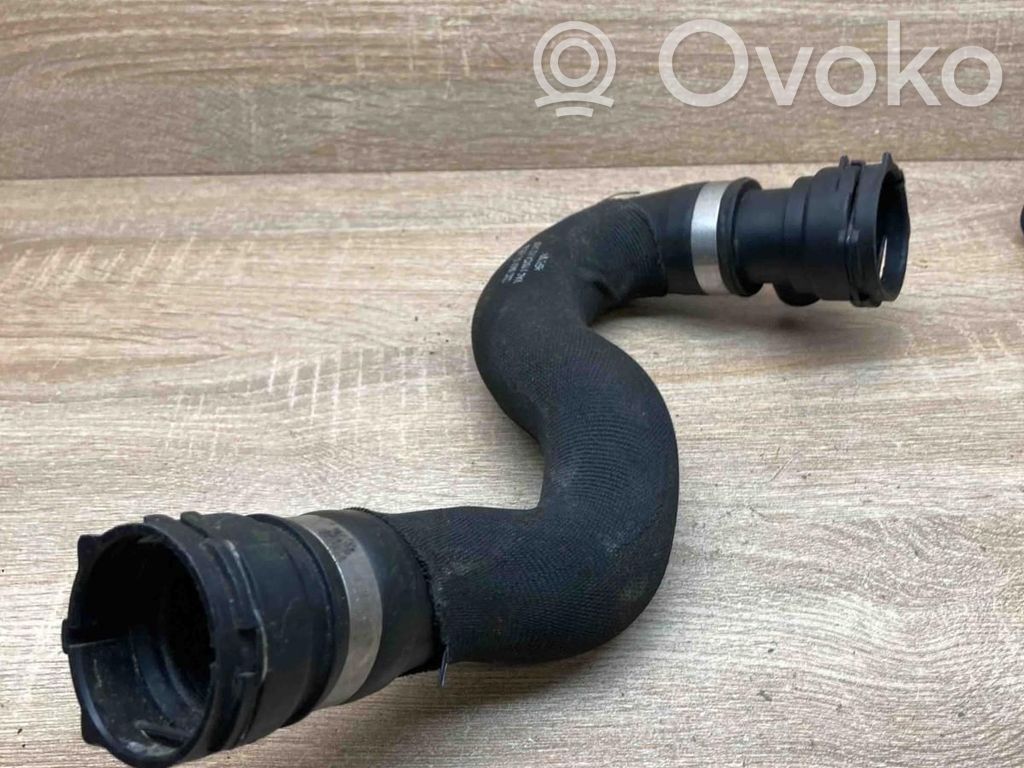 Audi A5 8T 8F Conductă/furtun lichid de răcire motor 