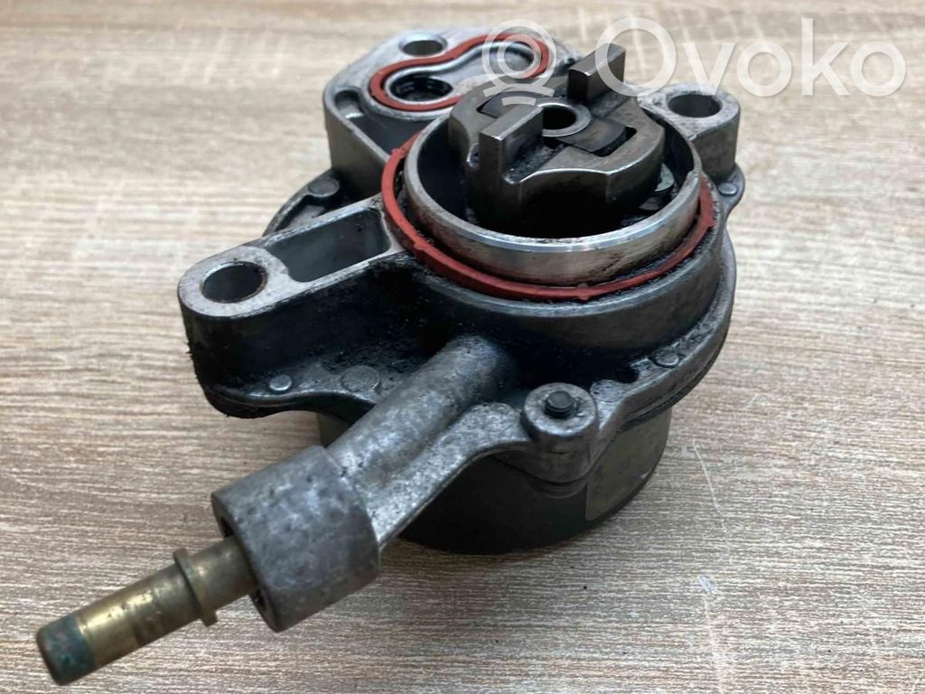 Peugeot 307 Pompă vacuum 