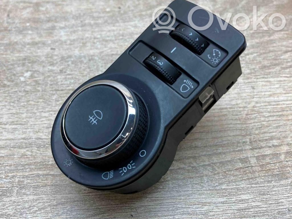 Opel Astra J Interruttore luci 