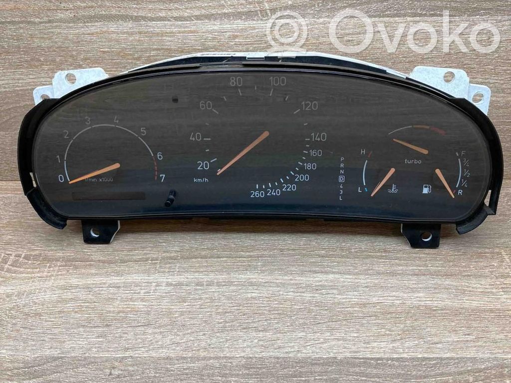 Saab 9-5 Spidometrs (instrumentu panelī) 