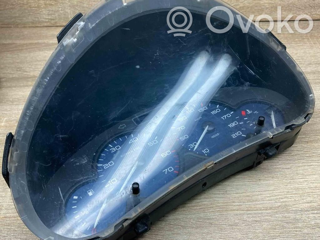 Citroen Berlingo Nopeusmittari (mittaristo) 