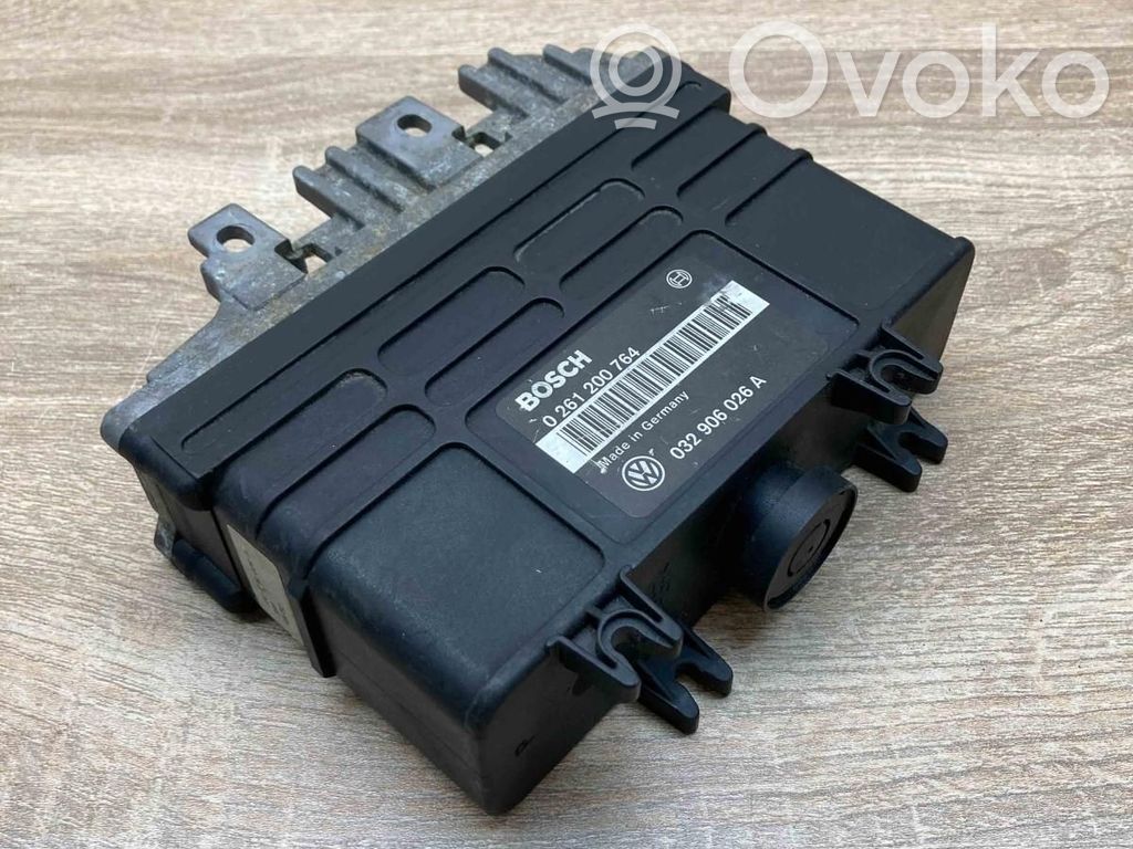 Volkswagen Golf III Unitate control motor/modul ECU 
