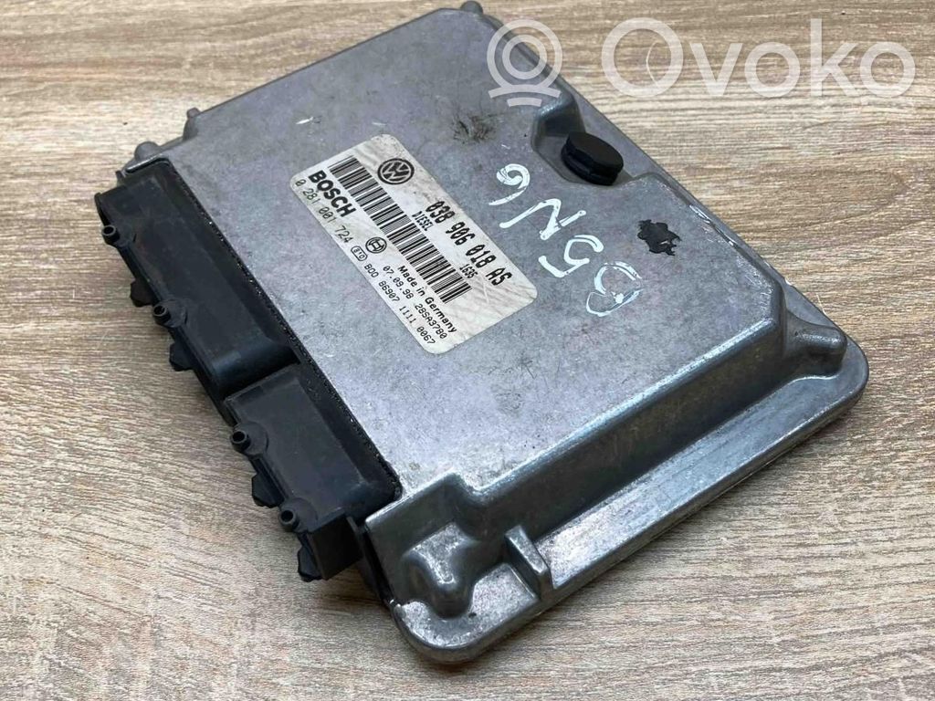 Volkswagen PASSAT B5 Unitate control motor/modul ECU 