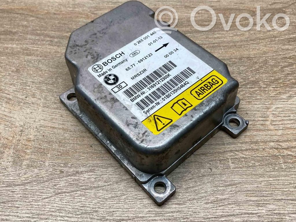 Airbag control unit/module   6912123,0285001440