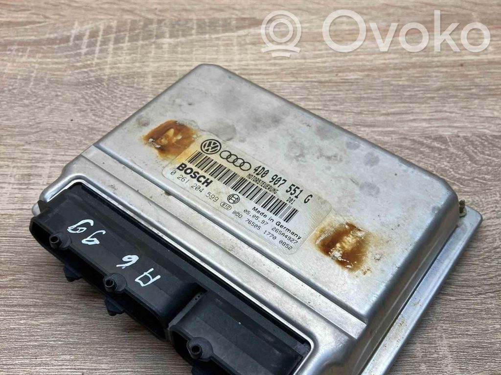 Audi A8 S8 D2 4D Engine control unit/module ECU 