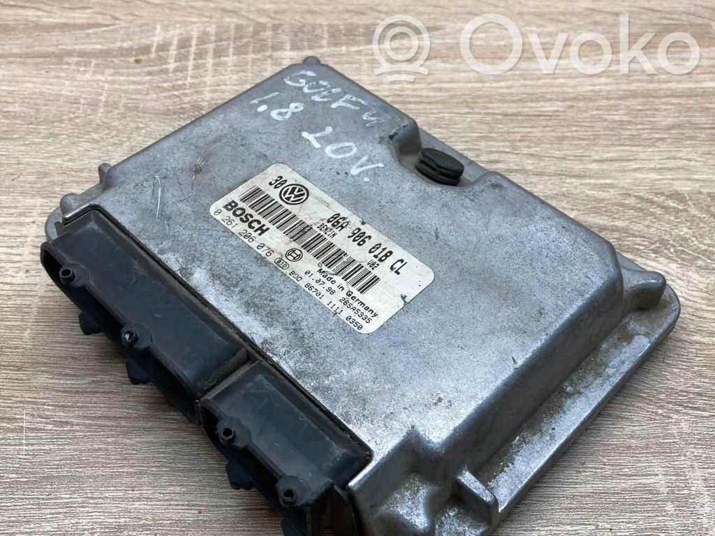 Volkswagen Golf IV Unitate control motor/modul ECU 