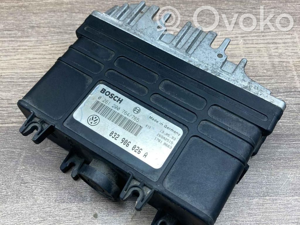 Volkswagen Golf III Unitate control motor/modul ECU 