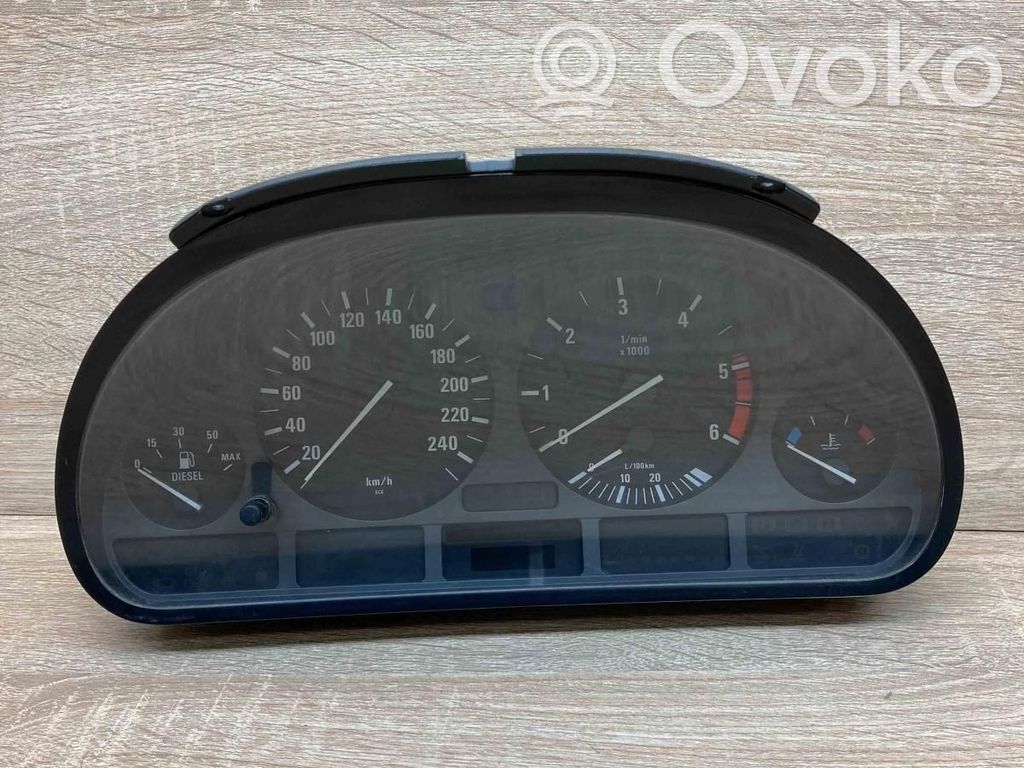 BMW 5 E39 Geschwindigkeitsmesser Cockpit 