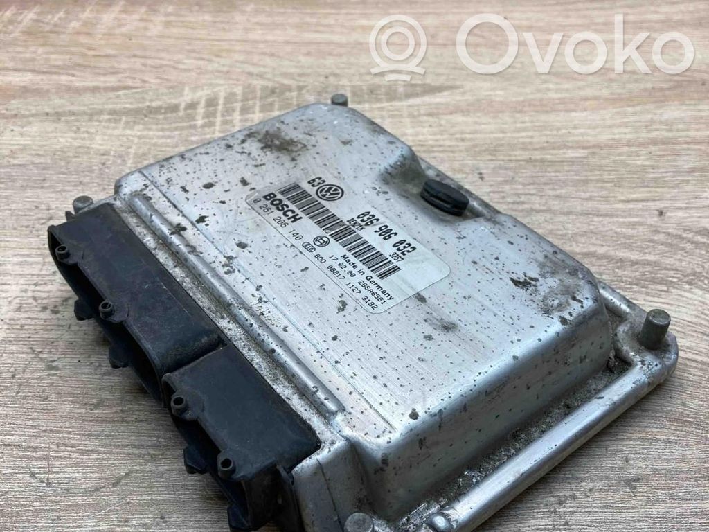 Volkswagen Golf IV Unitate control motor/modul ECU 