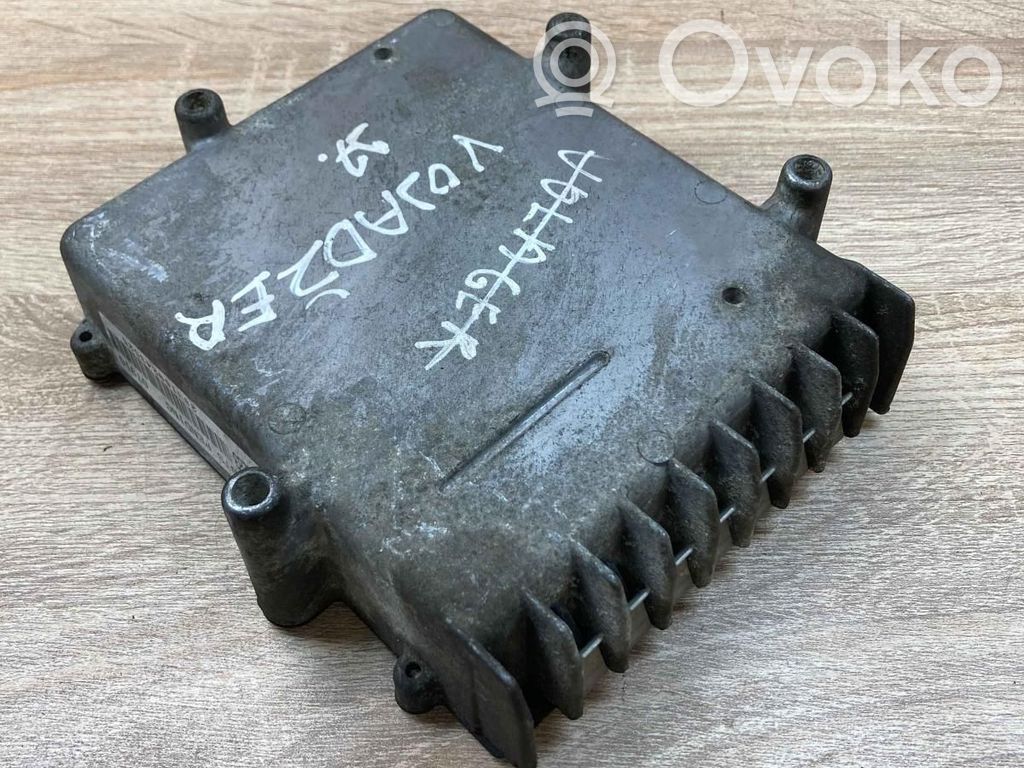 Engine control unit/module ECU   04686283,07910