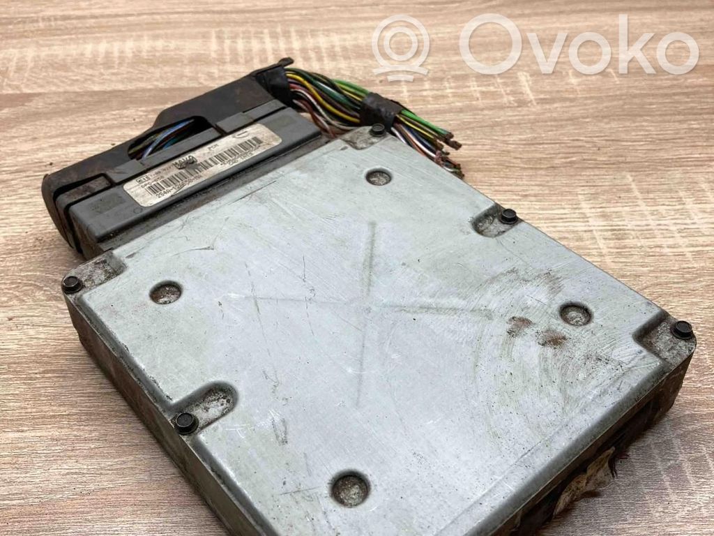 Ford Focus Komputer / Sterownik ECU silnika 