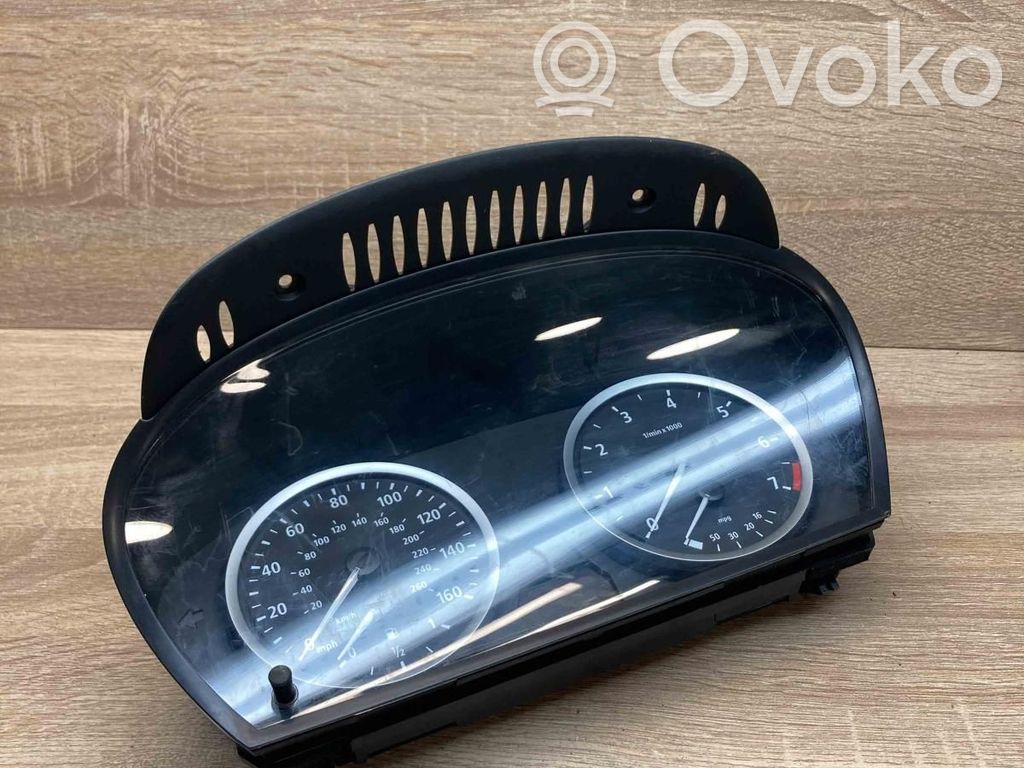 BMW 5 E60 E61 Nopeusmittari (mittaristo) 