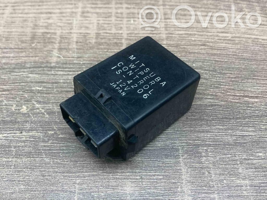 Moduł / Przekaźnik wycieraczek   JS4206,4703