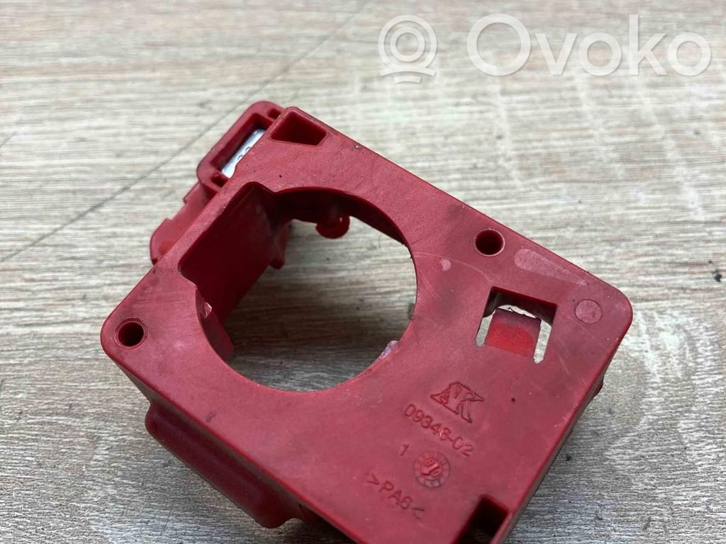 BMW 3 E90 E91 Kita bagažinės apdailos detalė 