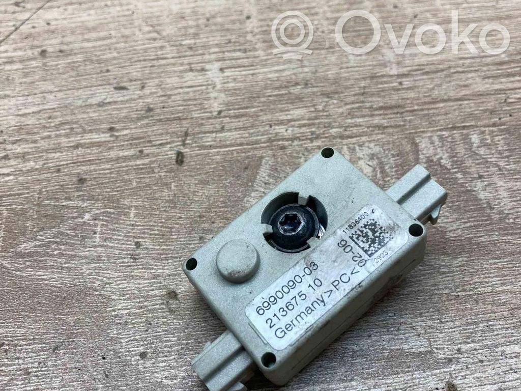 BMW 3 E90 E91 Amplificator antenă aeriană 