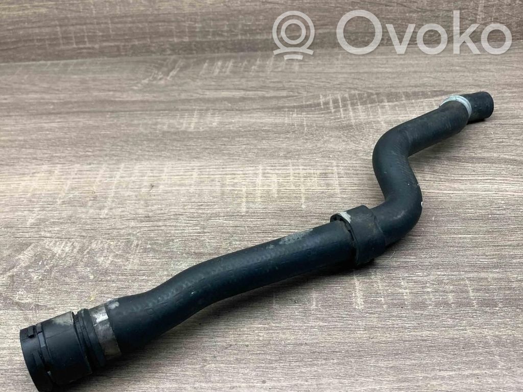 BMW 5 E60 E61 Tubo flessibile del liquido di raffreddamento del motore 