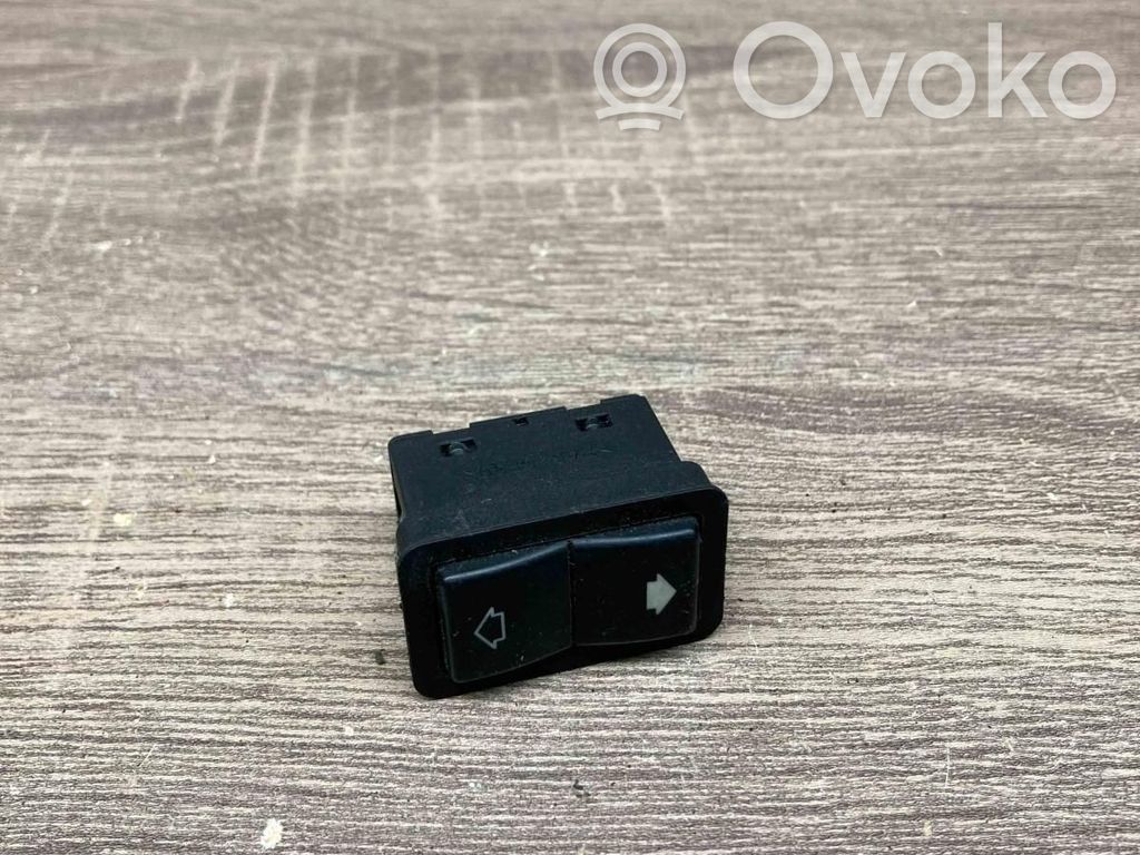 Comutator comandă geamuri electrice   8368974