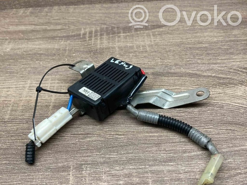Lexus IS 220D-250-350 Unitate control antenă 