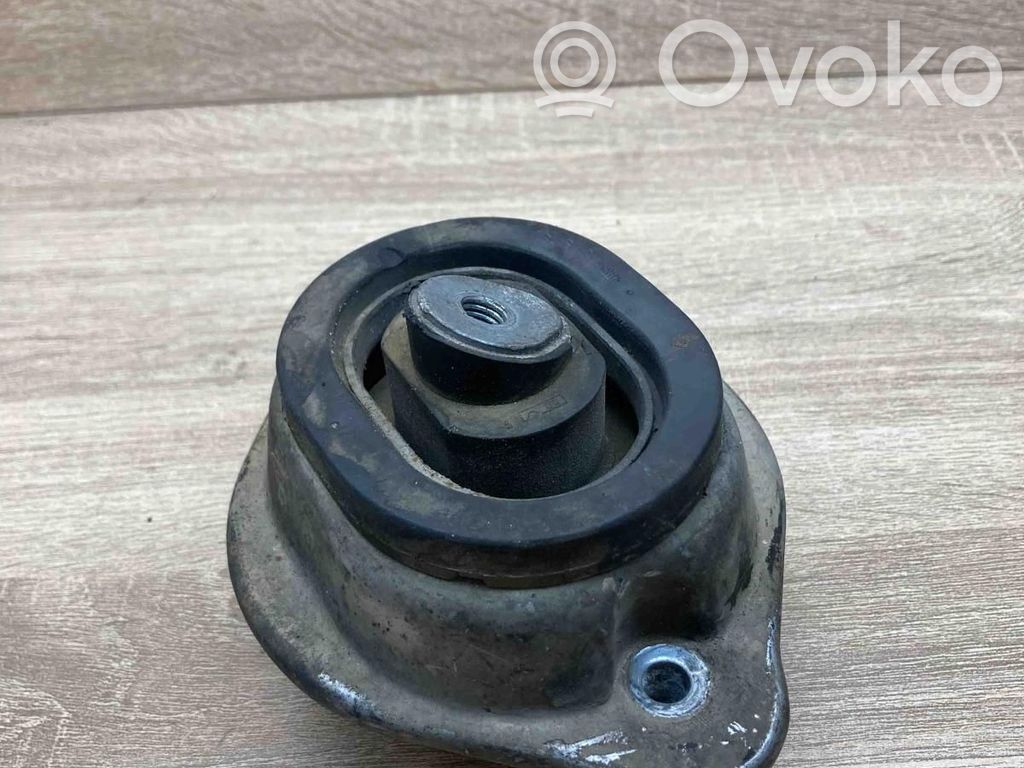 BMW X5 E53 Engine mount bracket 