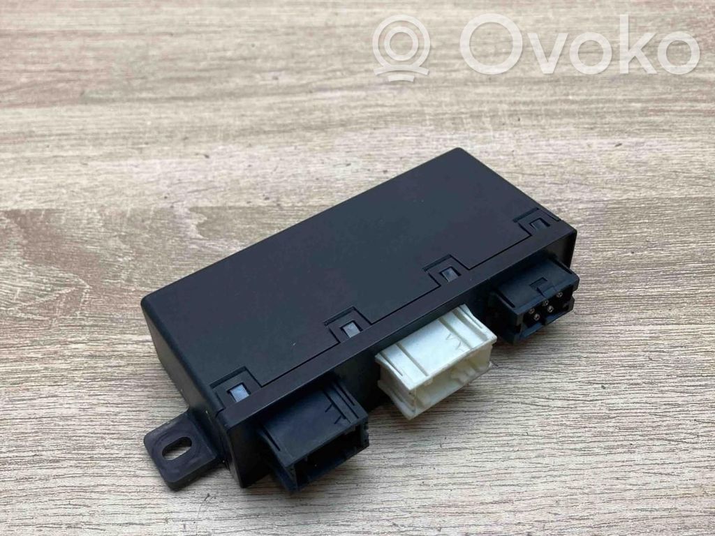 Unité de commande module de porte   8376072,05071752