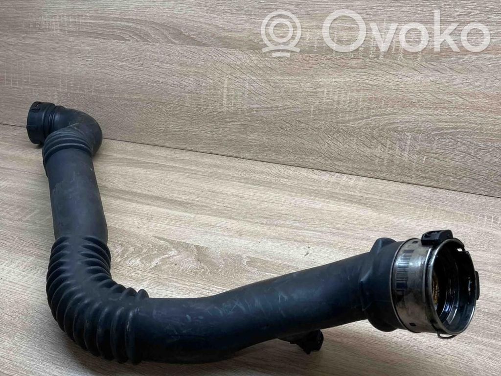 BMW 5 E60 E61 Schlauch / Leitung Ladeluftkühler 