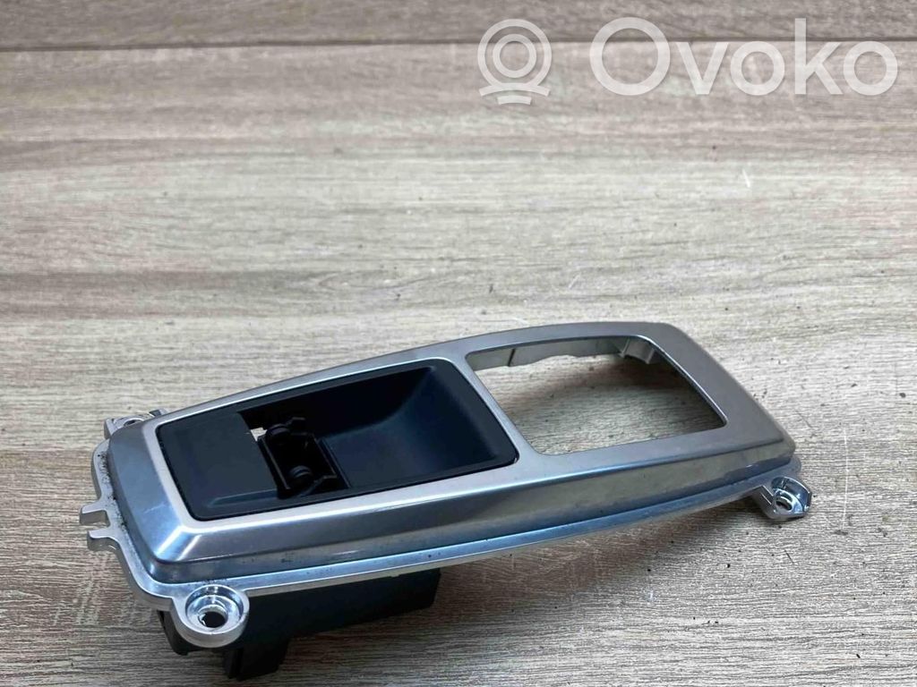 BMW X5 E70 Przycisk / Włącznik hamulca ręcznego 