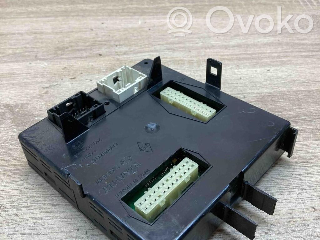 Renault Laguna II Modul de control caroserie central 