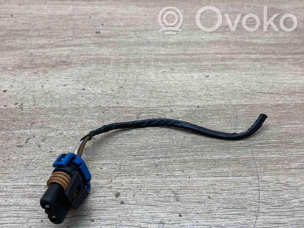 Plug wire   1382189