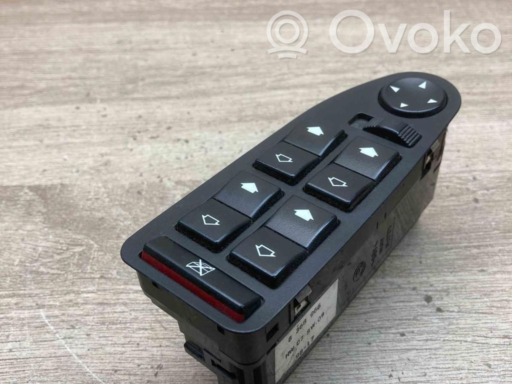 Electric window control switch   8368966