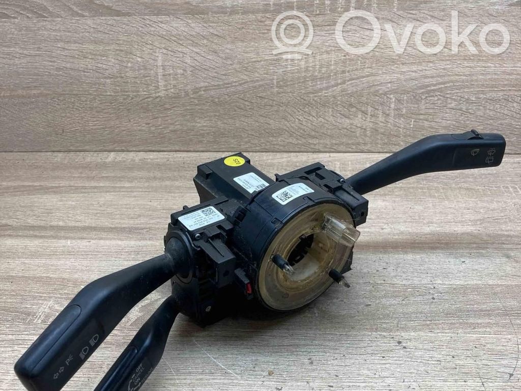 Volkswagen PASSAT B6 Leva/interruttore dell’indicatore di direzione e tergicristallo 